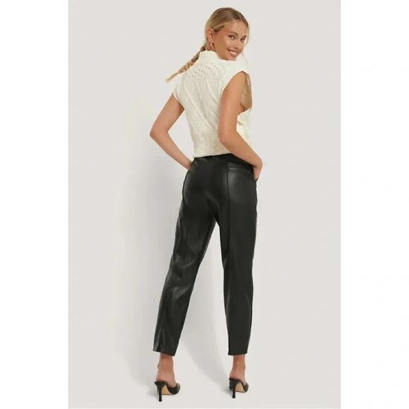 NA-KD Vegan Faux Leather PU High Rise Cropped Pants in Black Size EU 36 | US 6 - Picture 13 of 13